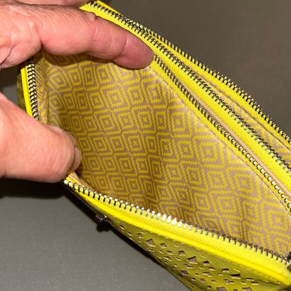 STELLA & DOT Perforated Yellow Clutch Handbag - Picture 4 of 7